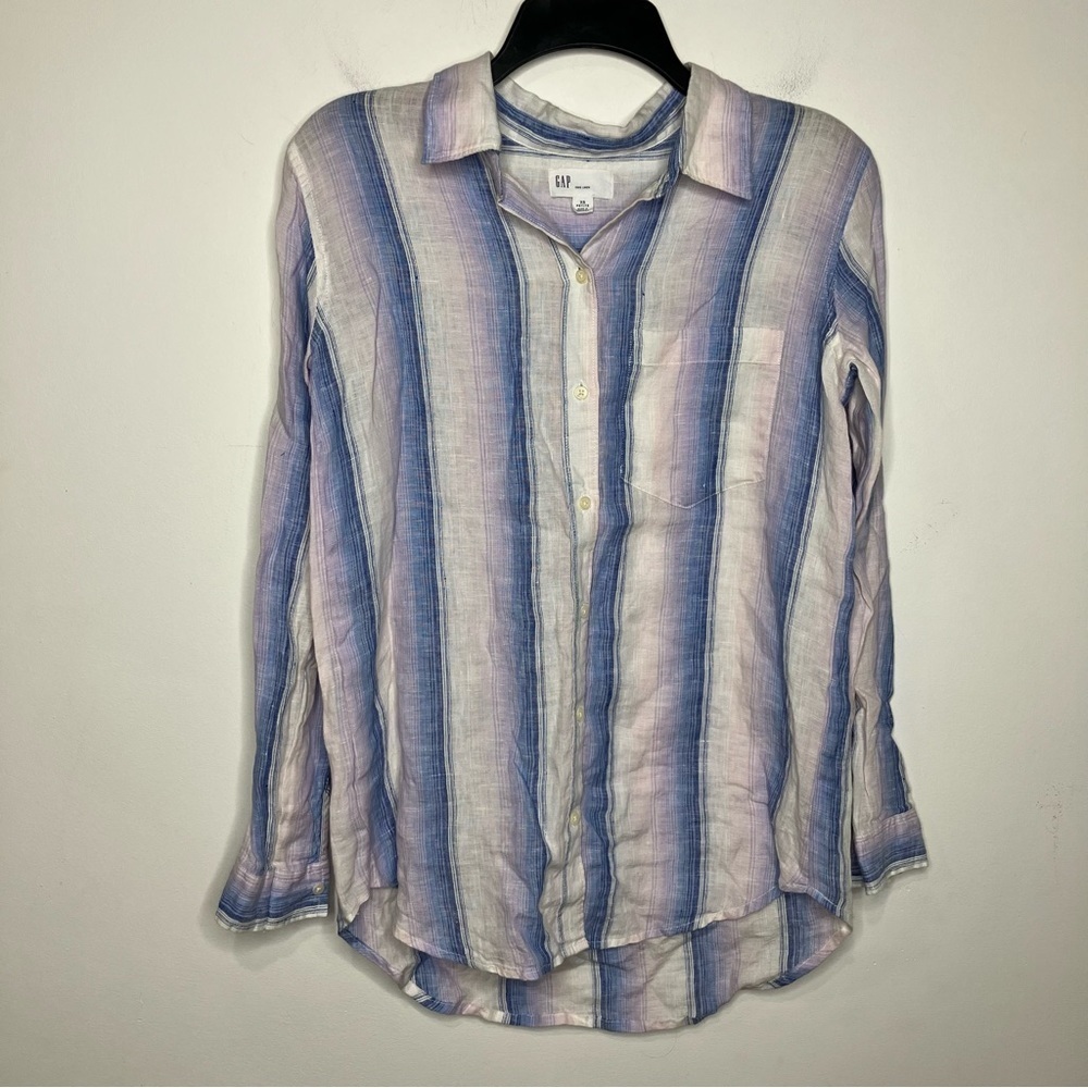 Gap 100% linen button down shirt size XS petite